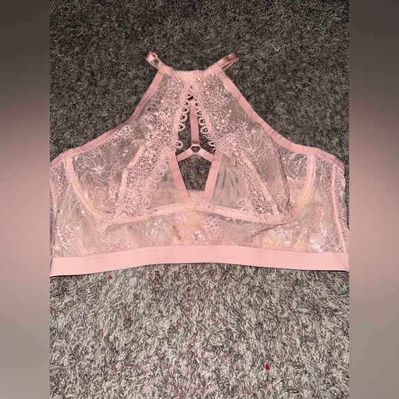 Victoria’s Secret Very Sexy Pink Floral Lace & Mesh Bralette Size Large - Picture 2 of 7